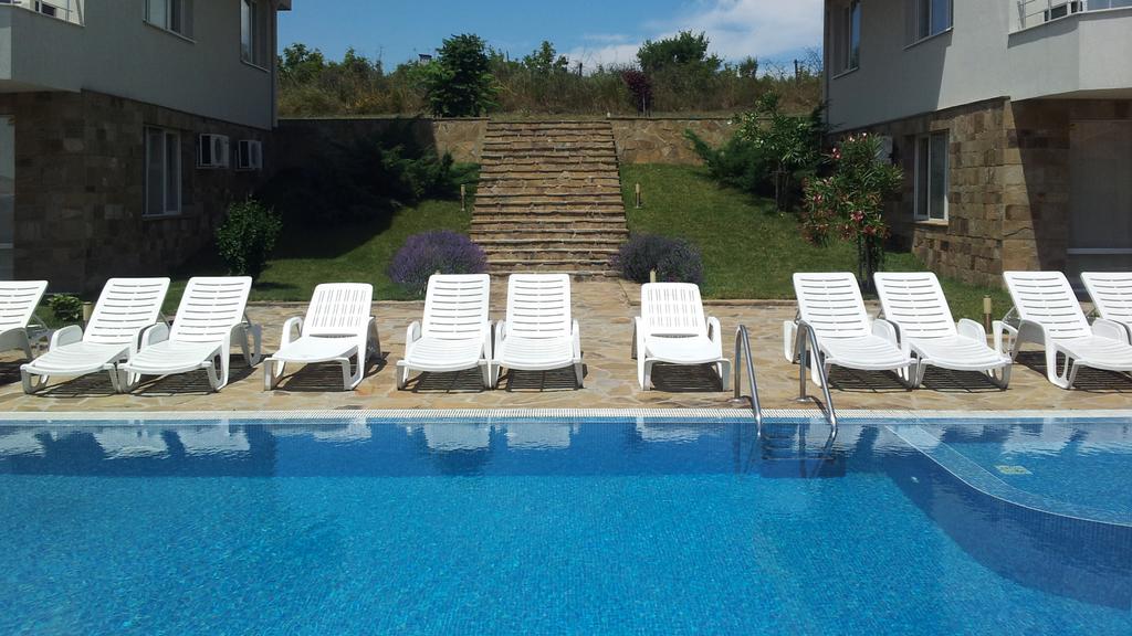High In The Sky Apartments Sozopol Eksteriør bilde