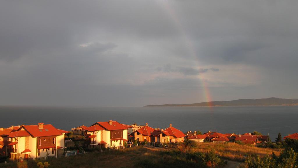 High In The Sky Apartments Sozopol Eksteriør bilde
